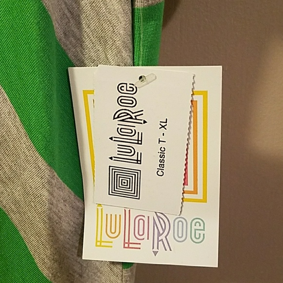 XL Classic Tee - Picture 2 of 3